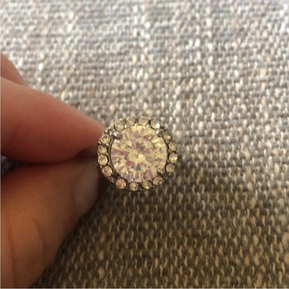 Francesca’s size 7 silver ring. - Picture 2 of 5